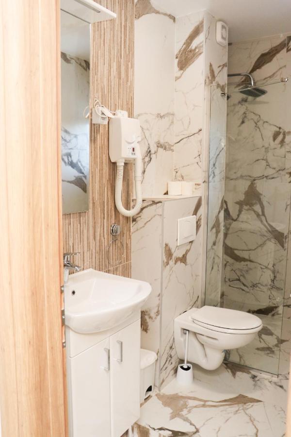 Apartmani Vidik - Groodvy House Jahorina Buitenkant foto